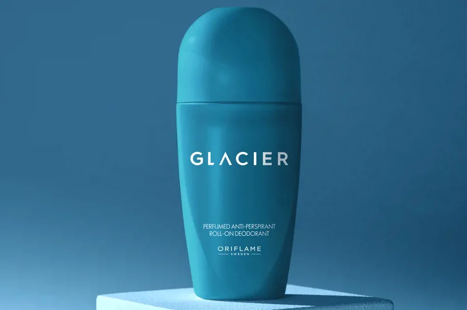 Glacier Aρωματικό Αποσμητικό Roll-On Oriflame – Αντιιδρωτική Προστασία με Δροσερό Άρωμα Εσπεριδοειδών